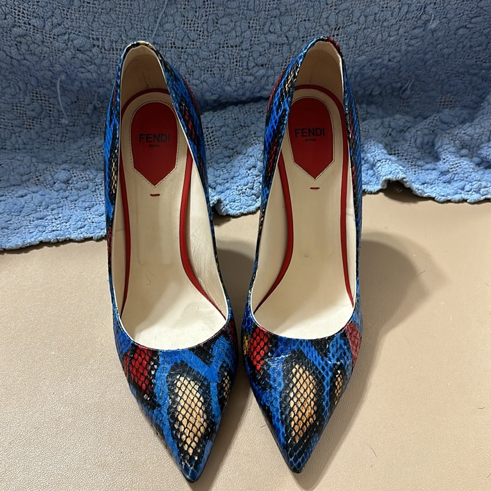 FENDI multicolor python leather pump - Picture 9 of 10